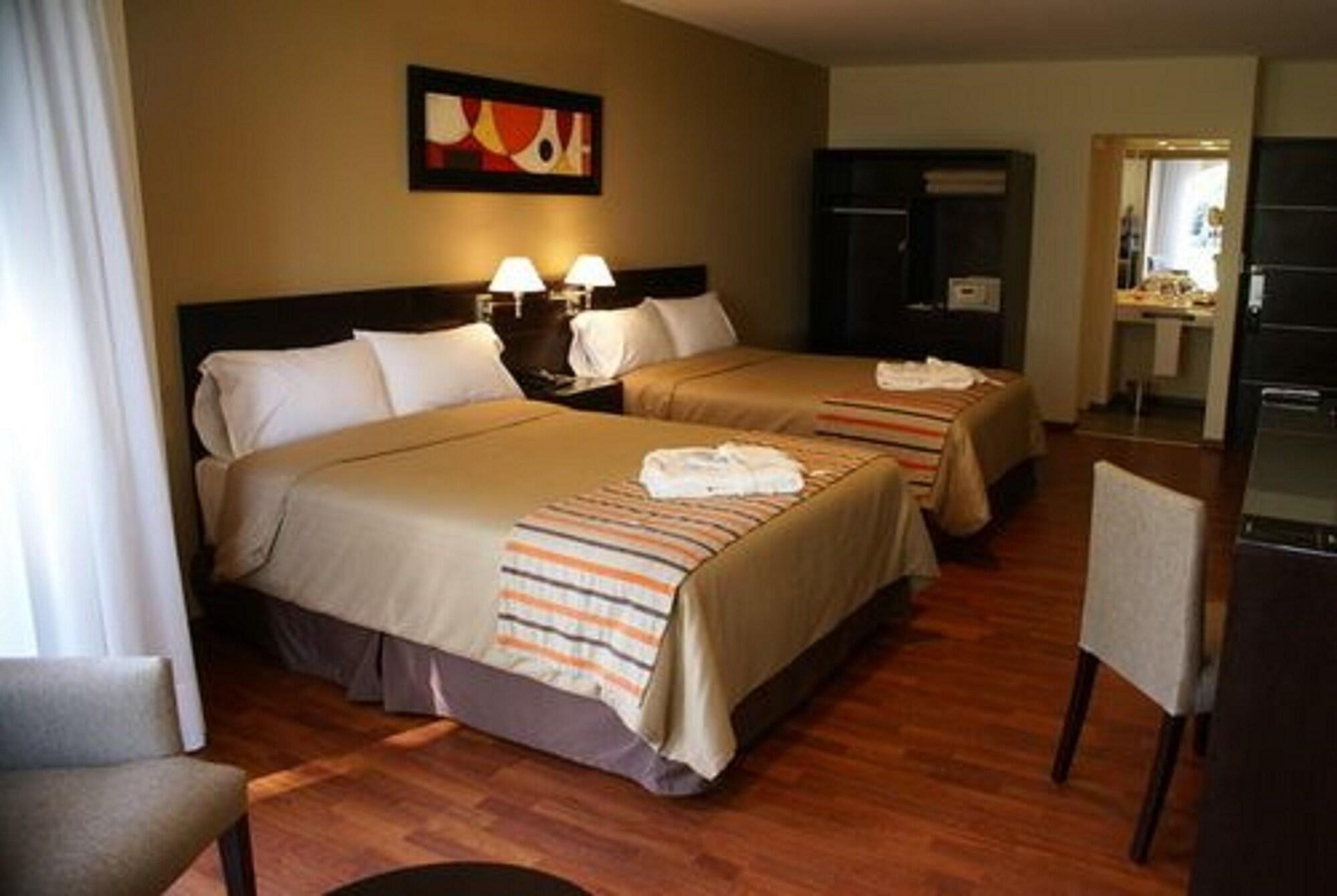 Colon Hotel De Campo Resort & Spa Санта Фе Екстериор снимка