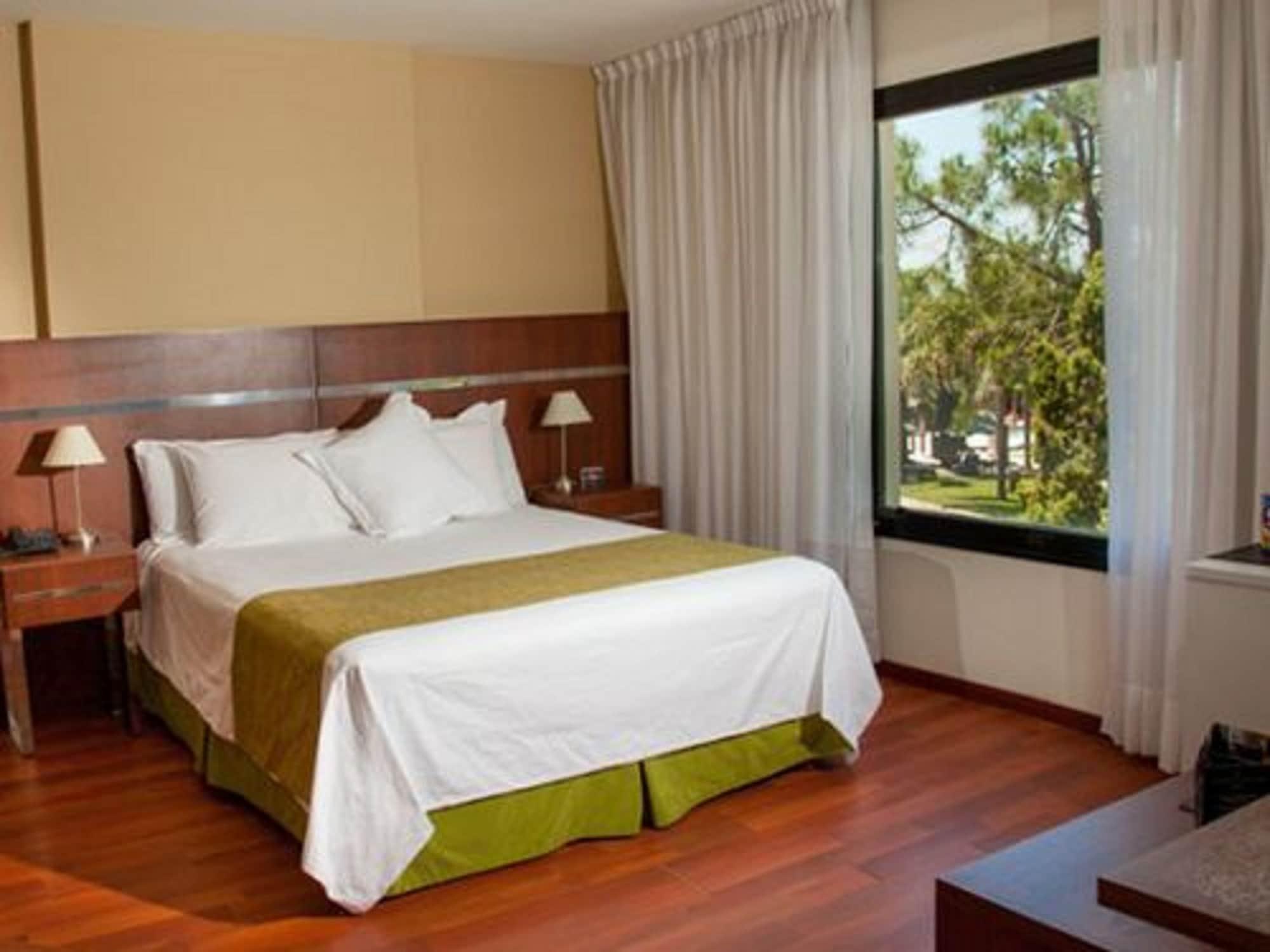 Colon Hotel De Campo Resort & Spa Санта Фе Екстериор снимка